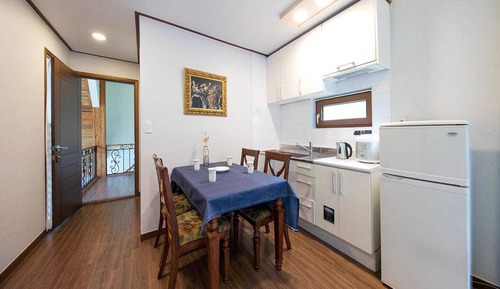 Basic Room, 2 Bedrooms (C-type ( Family ))