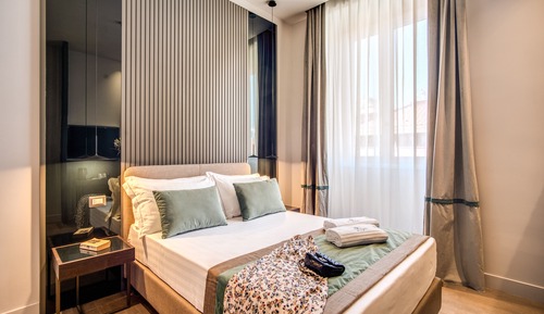 Superior Room, Annex Building (Via Agostino Depretis 70)