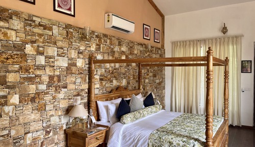 Premier Hideaway Rooms