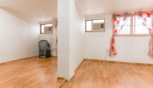Room (A2)