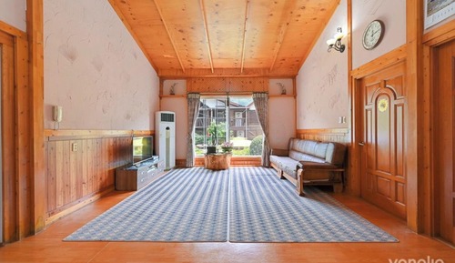 Room (Anchae (Unshared House))