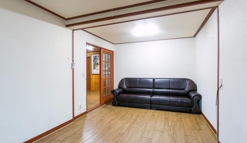 Room (Suite Room 1 (Duplex))