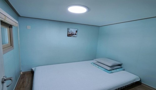 Room (Orlando (Annex 2F))