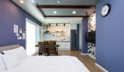 Room (Room 102 (Standard Room Ocean View))