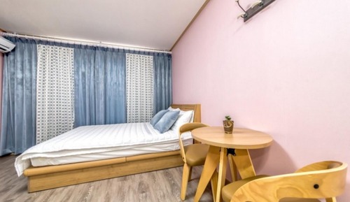 Room (Freely (No 202 Ocean View Twin Bed Ro)