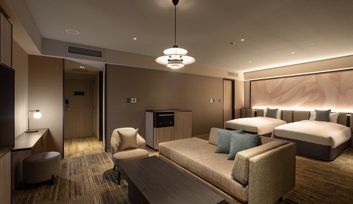 Premier Twin Room, Non Smoking(for 5 people) with Welcome Lounge Access