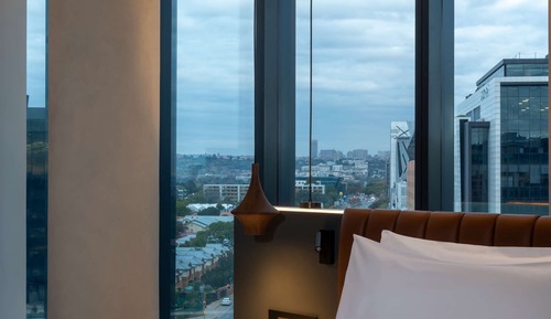 Suite, 1 Bedroom (Lounge Access)
