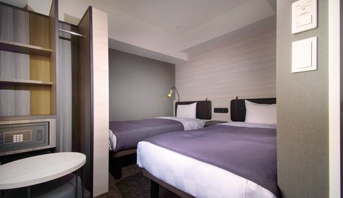 Riverside Twin Room, Non Smoking