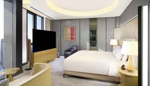 Presidential Suite, 2 Bedrooms, Club Lounge Access, Lake View