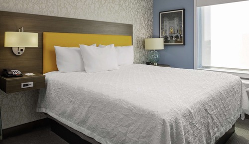 Studio Suite, 1 King Bed, Non Smoking