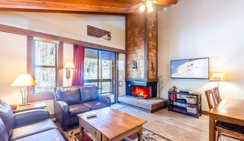 Condo, 2 Bedrooms