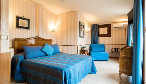 City Suite, Terrace