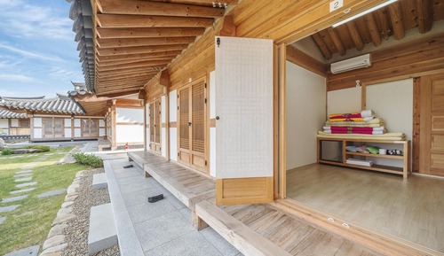 Basic Room, 1 Bedroom (Baekilhong)