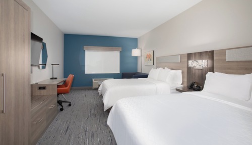 Suite, Multiple Beds, Accessible (Communications)