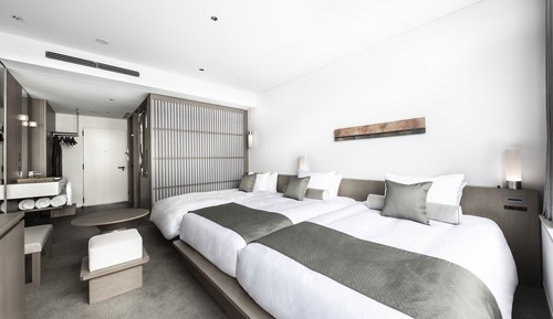 (For 3 people)Superior Twin Room with Extra bed, Non Smoking (with Lounge Access)