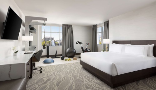 1 King Bed Fitness Room
