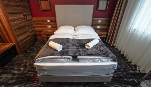 Deluxe Single Room