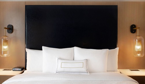 Suite, Multiple Beds (Mobility Accessible, Tub)