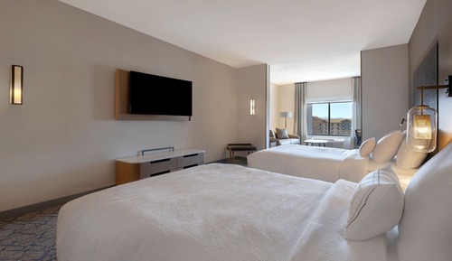 Suite, Multiple Beds (Hearing Accessible)