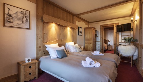 Triple Room