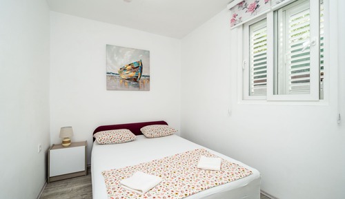 Double Room (Double Room)