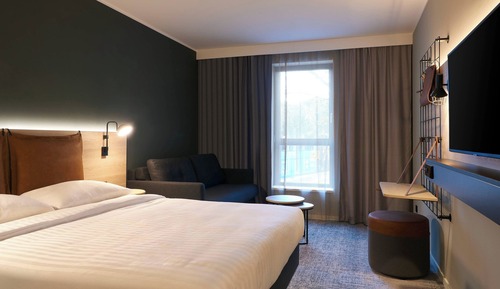 Family Room, 1 Queen Bed with Sofa bed, Non Smoking