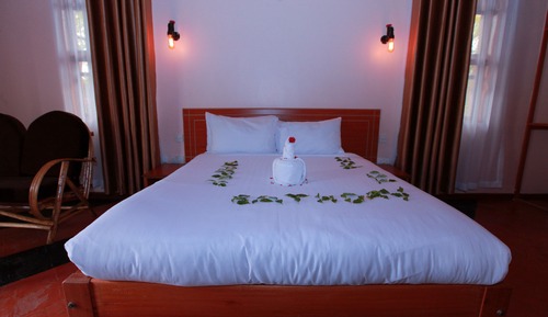 Standard Double or Twin Room, Garden View