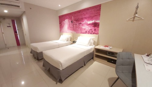 Deluxe Double or Twin Room
