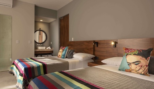 Basic Room, 2 Double Beds, Balcony