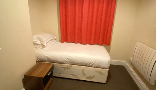 Standard Single Room (Shared)