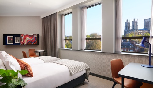 Club Twin Room