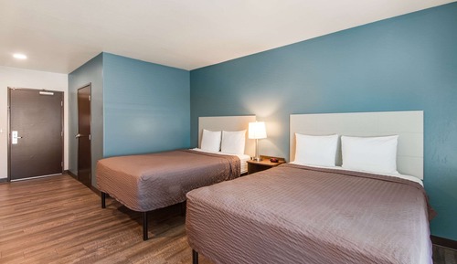 Standard Room, 2 Queen Beds, Non Smoking