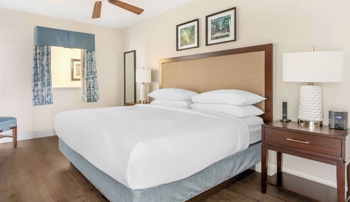 1 Bedroom, 1 King Oceanfront Suite, Accessible (Hearing, Roll-in Shower)