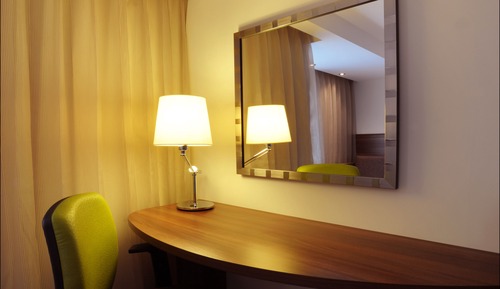 Room, 1 Queen Bed with Sofa bed, Accessible (Interconnecting)