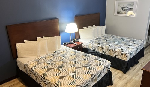 Room, 2 Queen Beds, Non Smoking