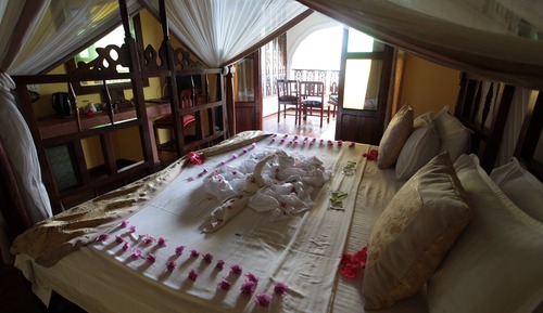 Economy Room, 1 Queen Bed, Garden View