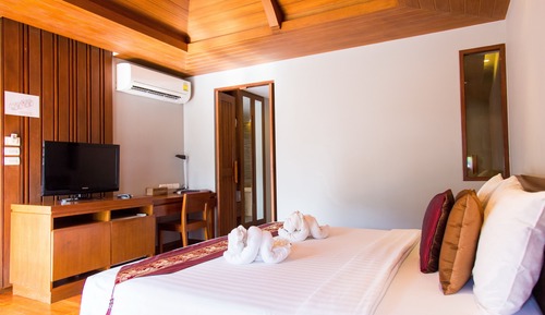 Deluxe Double or Twin Room
