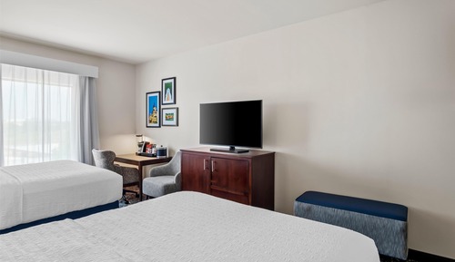 Room, 2 Queen Beds, Accessible (Hearing)