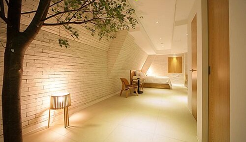 Royal Twin Room