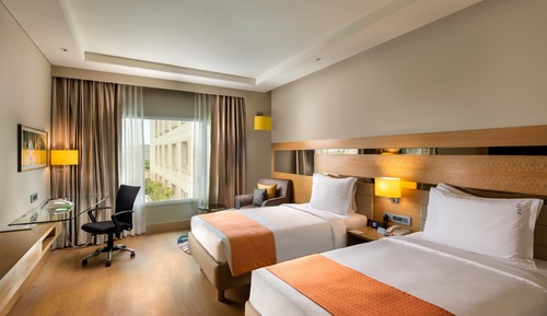 Premium Room, 1 King Bed, Accessible