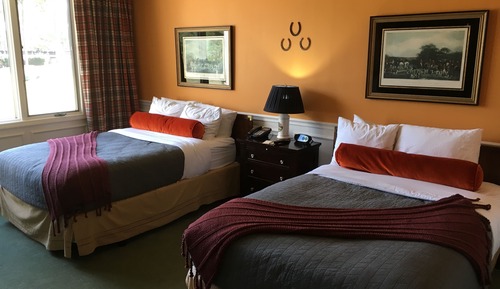 Standard Room, 2 Double Beds, Golf View
