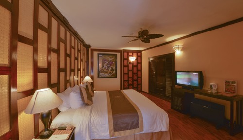 Suite (Spa) 