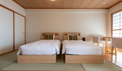 Family Suite (Premium)
