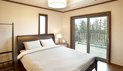 Deluxe Room, 1 Bedroom (1st or 2nd Floor Randomly assigned)