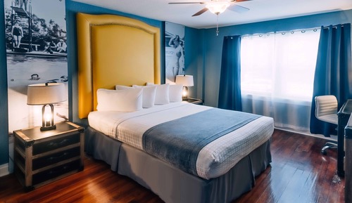 Standard Room, 1 Queen Bed