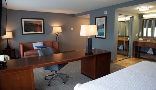 Suite, 1 King Bed