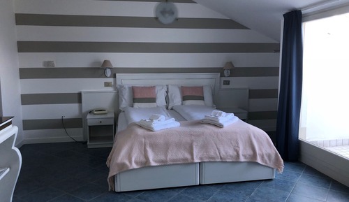 Superior Room, Balcony, Lake View