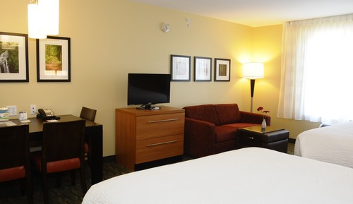 Studio, Multiple Beds