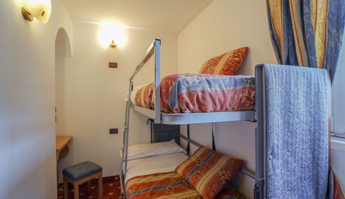 Classic Quadruple Room