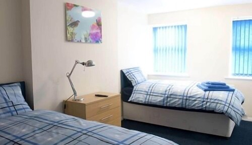 Double or Twin Room, Shared Bathroom